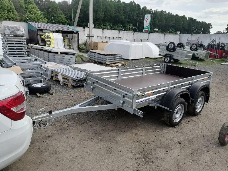 прицеп максимальная масса 750 кг. 0 тент 0. вес 2х осного прицепа для легкового автомобиля. газель 750 кг. тантал прицеп бизон.