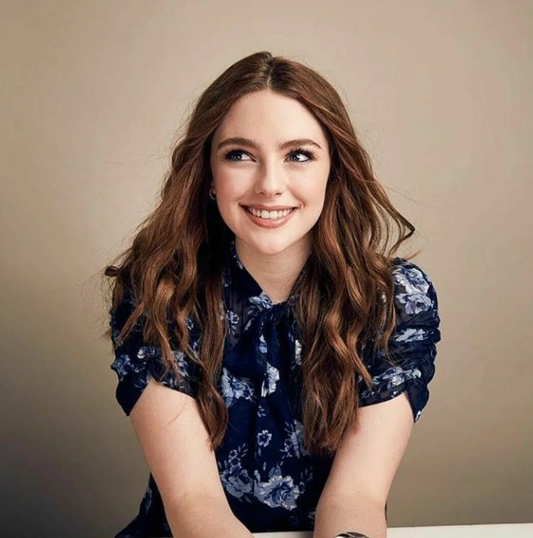 Danielle rose russell. Даниэль роуз. Даниэль роуз расселл инстаграм. Daniel rose. Daniel rose.