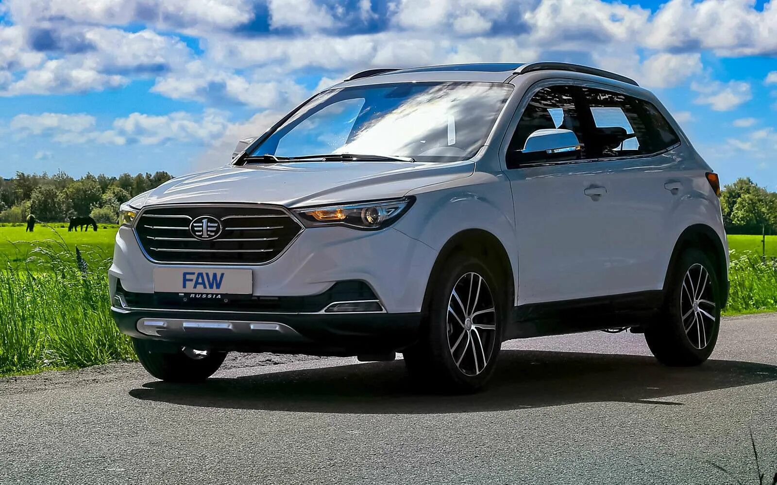 Китайский авто до миллиона рублей. Brilliance v3. Китайский авто до миллиона рублей. Faw besturn t77. Jac s5 2014.