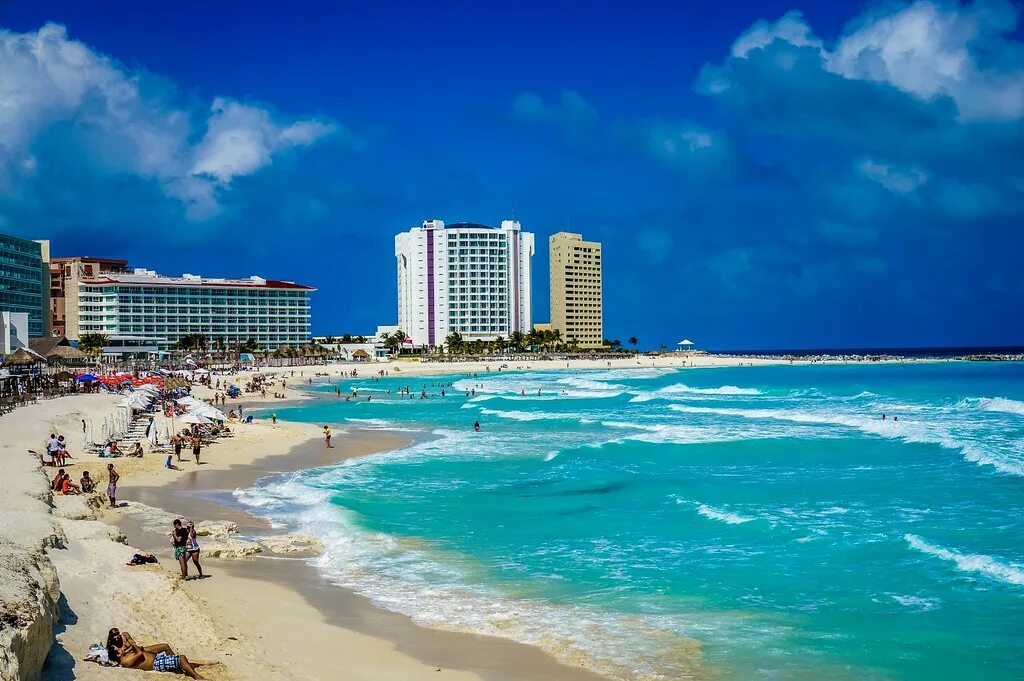 Forum beach. Мексика курорт Канкун. Канкун пляж. Канкун Мексика Cancun. Пляжи Мексики Канкун.