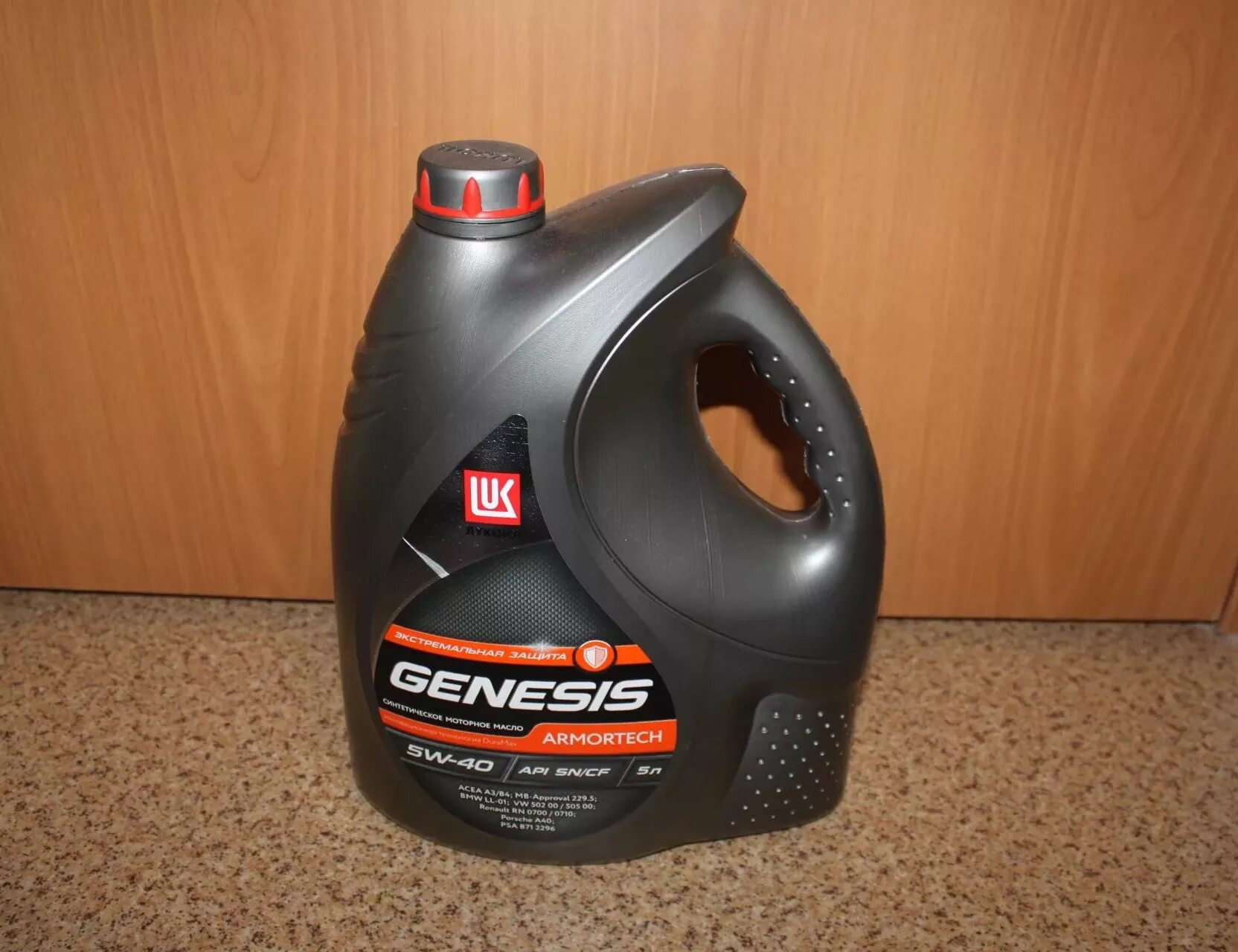 Lukoil genesis armortech 5w40 4л