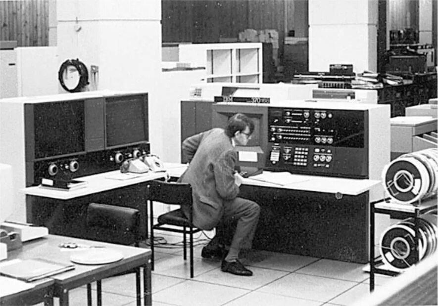 IBM 370 поколение ЭВМ. ЭВМ IBM 360. Третье поколение ЭВМ (1964-1972). IBM 3 поколение.