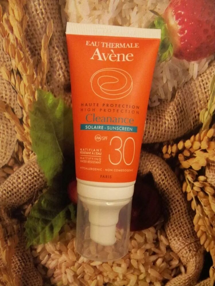 Эмульсия Avene 30 SPF. Avene Cleanance солнцезащитная эмульсия SPF 50. Avene Cleanance Day Emulsion spf30. Avene rouge эмульсия spf30 против красноты. Эмульсия spf 30