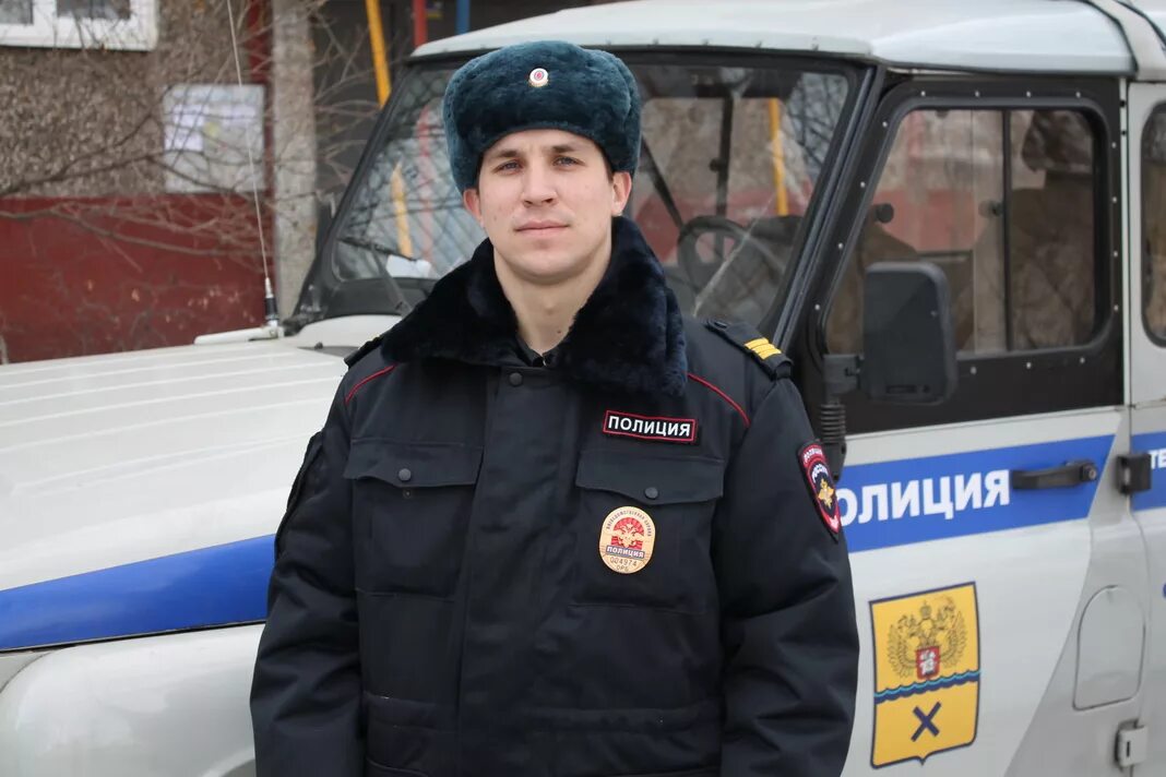 фото работников полиции. милиция россии. полицейский. сотрудники органов внутренних дел. полицейский.