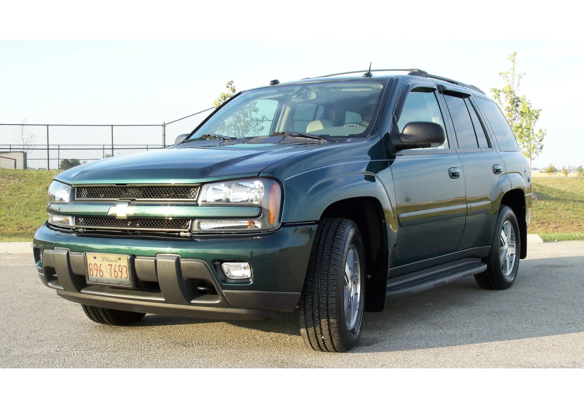 Шевроле трейлблейзер поколения. Chevrolet trailblazer 1. Chevrolet trailblazer 1990. Chevrolet trailblazer 1 2005. Chevrolet trailblazer 2008.