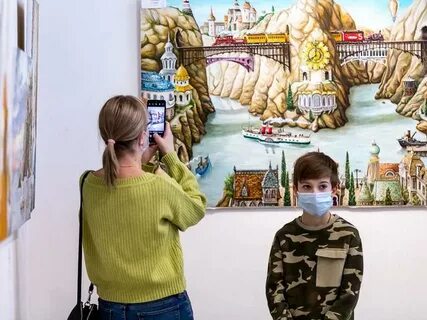 Устроило картины
