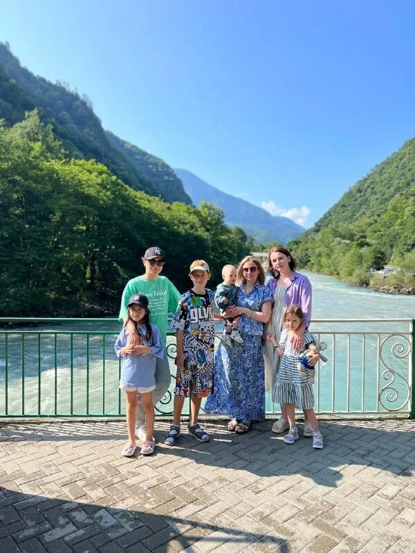 абхазия в сентябре 2023. красивые девушки абхазии. абхазия сентябрь 2023. рыбзавод пицунда абхазия. температура воды в абхазии.