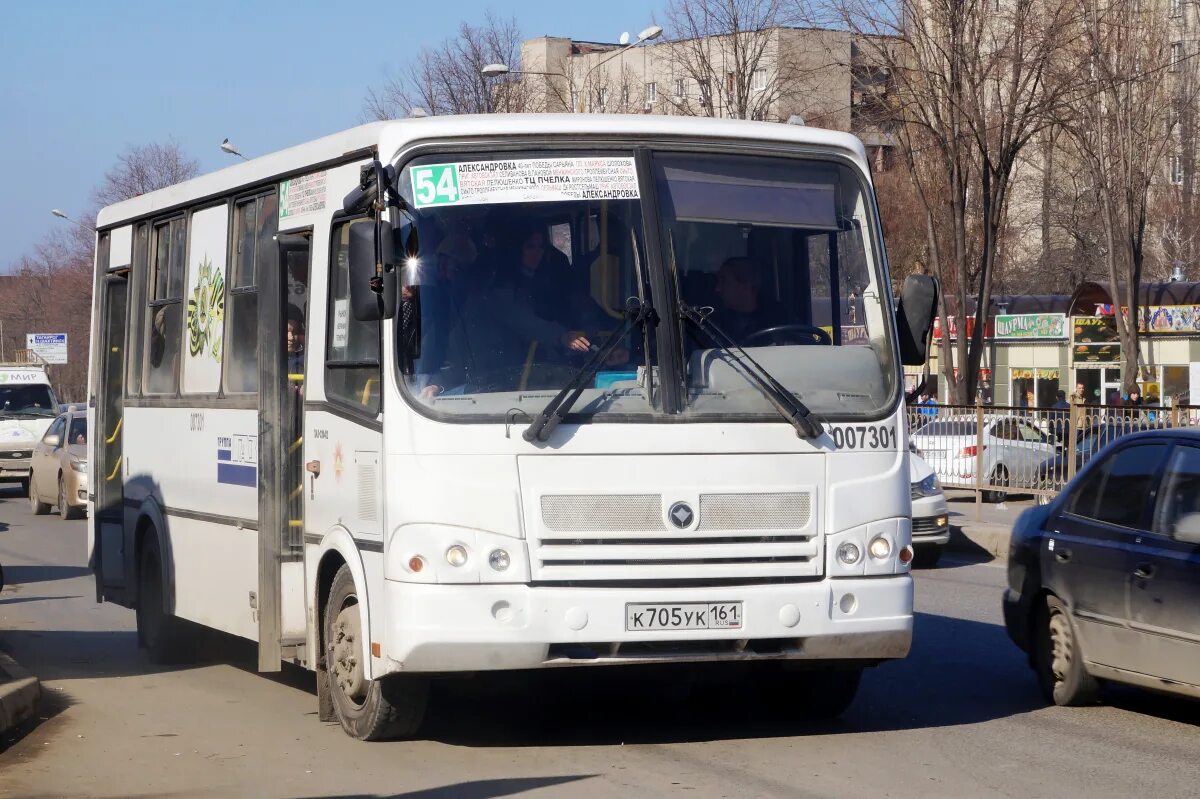 Маршрут 77 автобуса ростов. Автобус ПАЗ 320412 Ростов на Дону. ПАЗ 320412 салон. Автобус Таганрог. Автобус 54 Ростов-на-Дону маршрут.