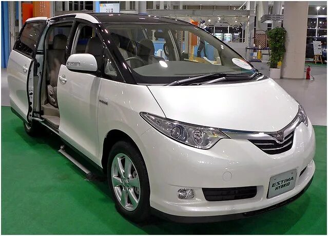 Estima hybrid. Тойота Эстима гибрид 2012. Toyota Estima Hybrid 2018. Тойота Эстима гибрид 2015. Toyota Estima Hybrid 2011.