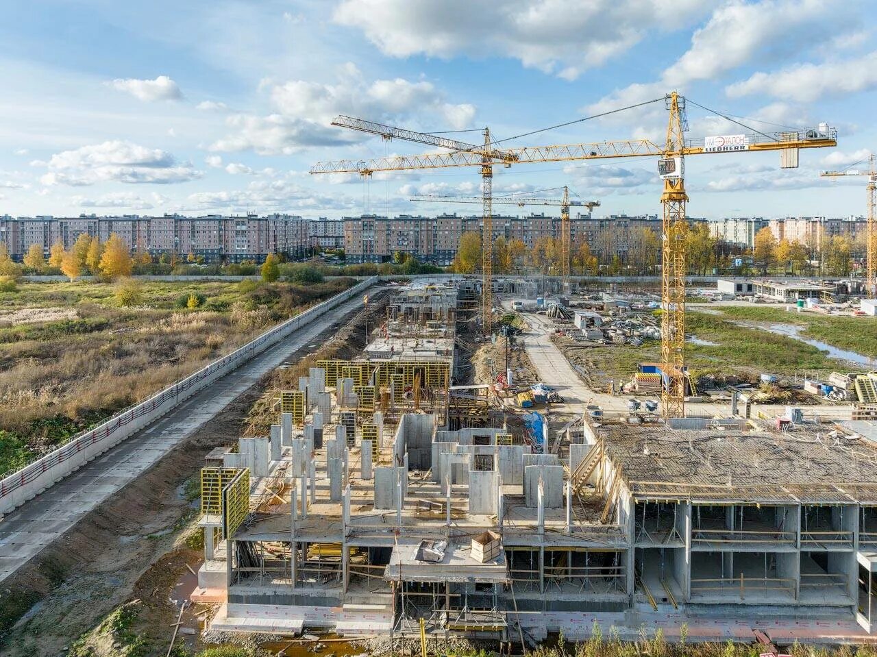 Универ сити жк спб. Univer city жилой комплекс в спб. Жилой комплекс универс красноярск. Универ сити жк сэтл. Жк сенат сетл сити.
