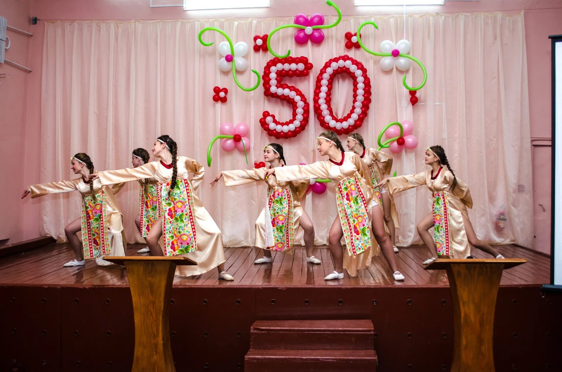 город вихоревка школа 2. вихоревская сош 2. школа 2 вихоревка учителя. школа 101 вихоревка учителя. город вихоревка школа 2.