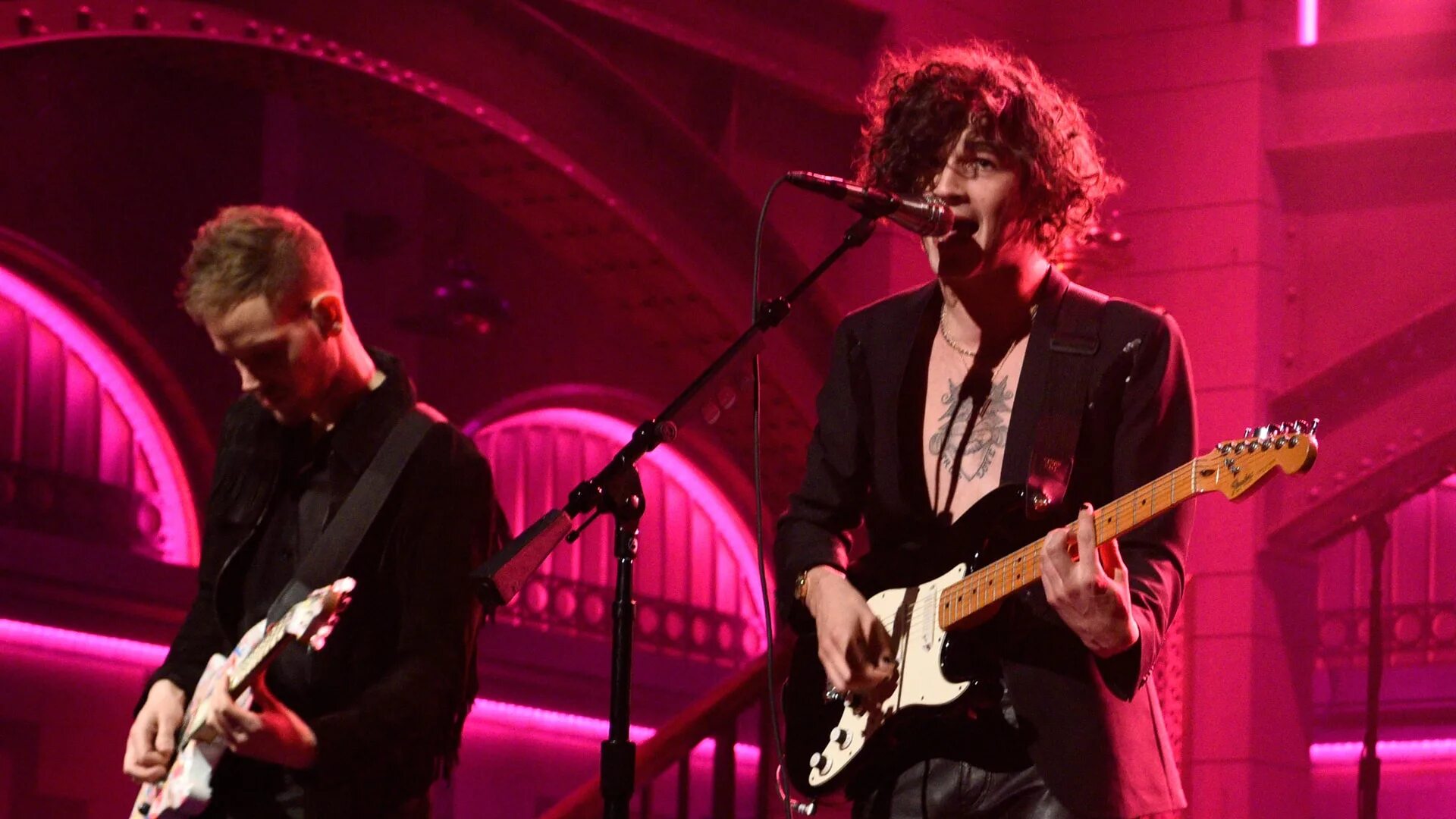 Because the night live. Дэррен Хили. Saturday Night Live 1975. Концерт в Москве the 1975. Мэттью Риш.