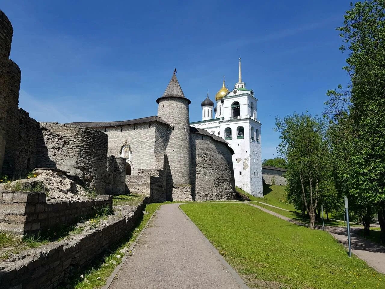 Куда сходить в пскове в январе
