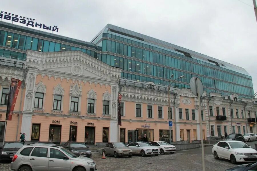 Ленина 25 екатеринбург. Бизнес центр европа екатеринбург. Ленина 25 екатеринбург тц европа. Тц европа, ленина 25. Тц европа екатеринбург.