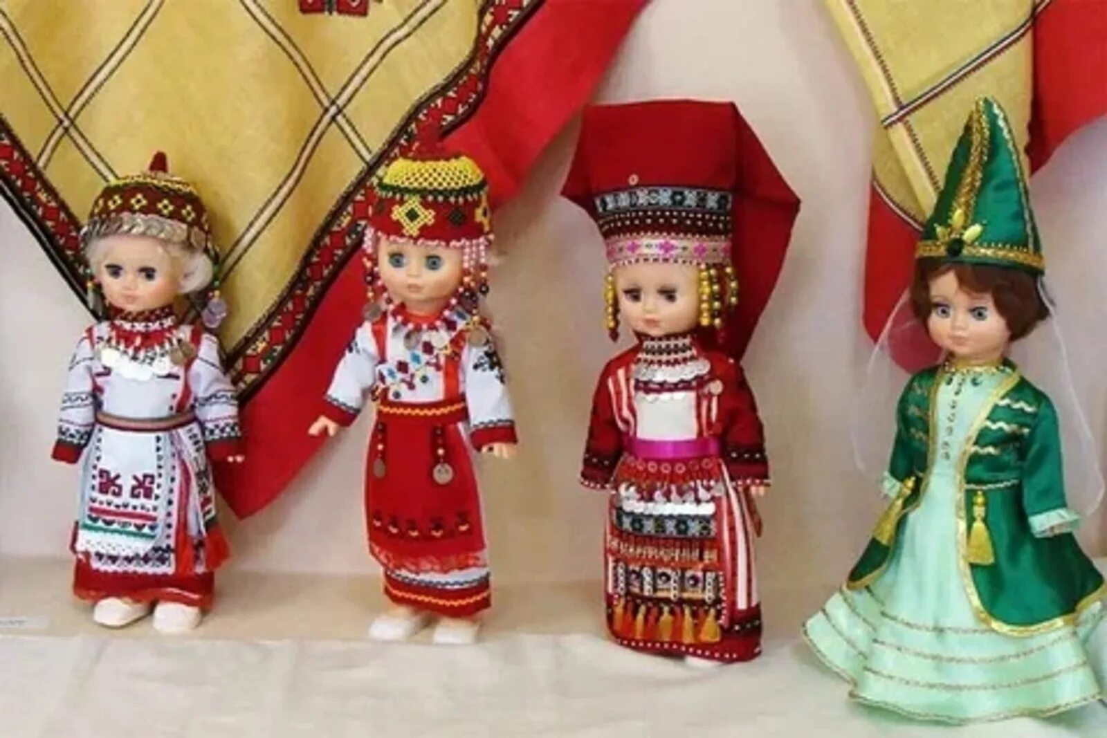 Конкурс кукол. Выставка народных кукол. Выставка кукол в национальных костюмах. Коми кукла. Конкурс национальной куклы.