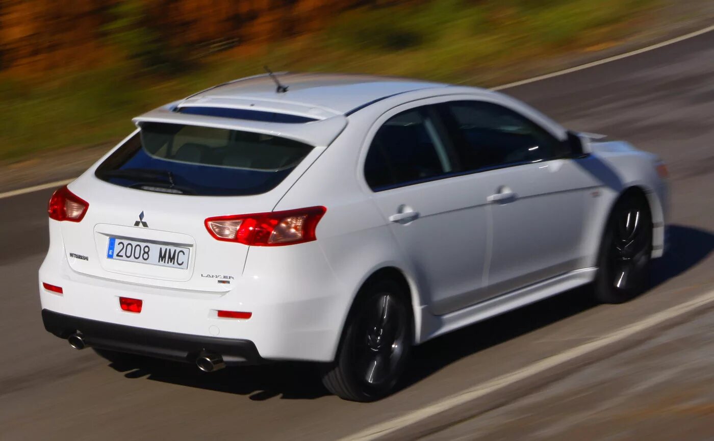 Митсубиси 10 хэтчбек. Mitsubishi lancer evolution 10 хэтчбек. mitsubishi lancer x sportback. митсубиси лансер 10 хэтчбек. мицубиси лансер 10 спортбэк.