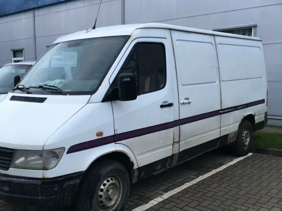 Mercedes-benz sprinter, 1998. мерседес спринтер 1998г. мерседес спринтер 1998г. -2000г. 2 дизель.