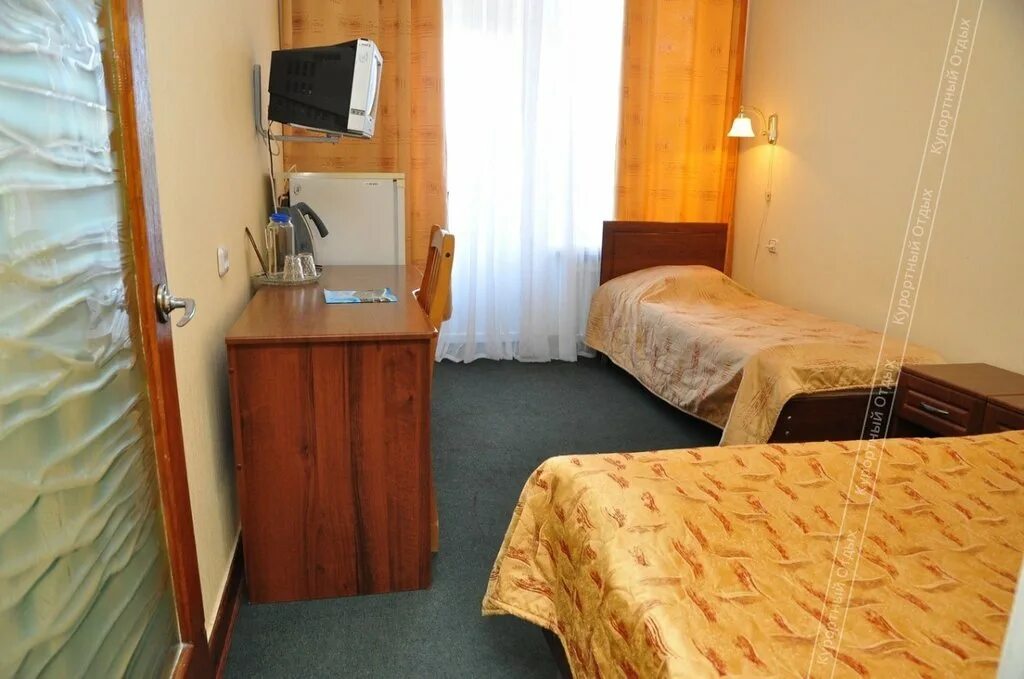 путешествие с семьей. садовая, д. турбаза ласточка воронеж. Royal wings hotel пляж. лермонтова 3* пятигорск.