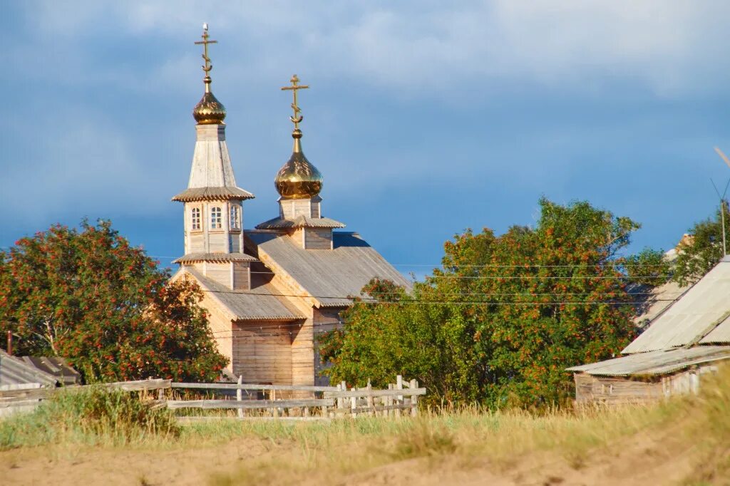 Погода кузомень. Кузомень Мурманская область Церковь. Село Кузомень Мурманская область. Деревня Кузомень. Деревня Кузомень Кольский полуостров.