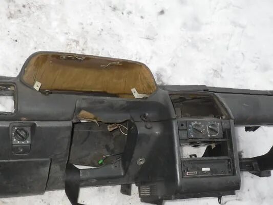 Евро торпеда ваз 2110. Ваз 2110 м2 торпедо. Панель торпеда ваз 2110. Панель ваз 2110 старого образца. Торпедо ваз 2110 2001.