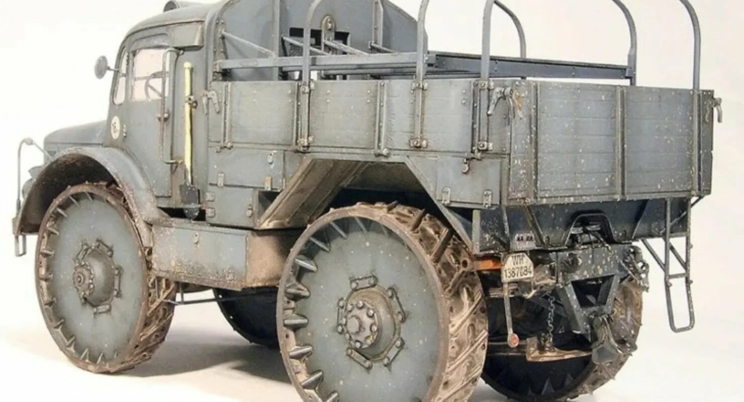 Бочка алюминиевая 600 литров вес. Топливный бак 600 литров. Шкода тягач 1942 года. Skoda rso. Мерседес 6.