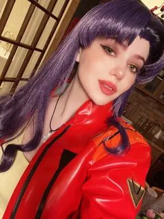 Alina becker cosplay