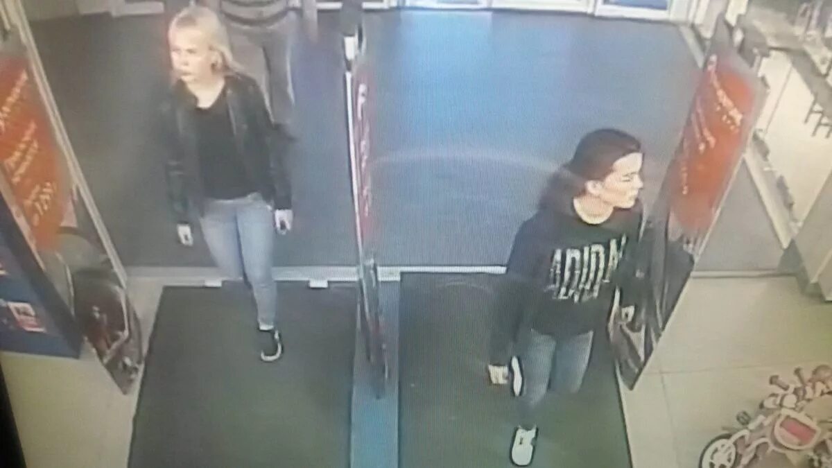 В кирове похитили девушку у подъезда