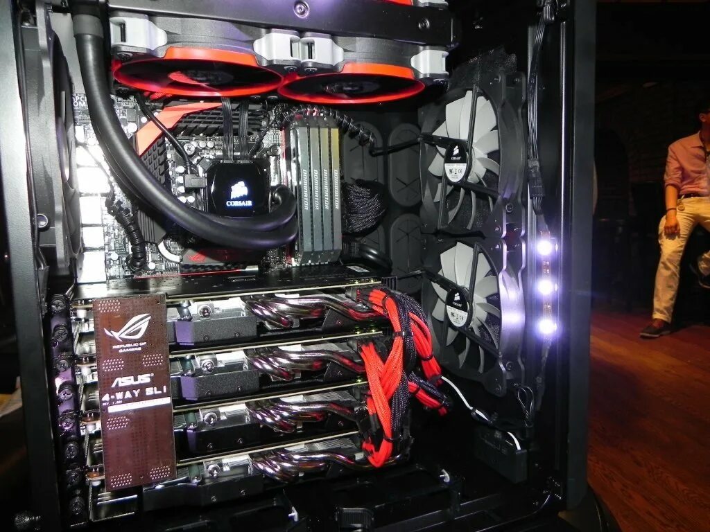 Кастомное сжо для процессора. Кастом сжо. Thermaltake core v21. Corsair 360 водяное охлаждение. Водяное охлаждение fx 8100.