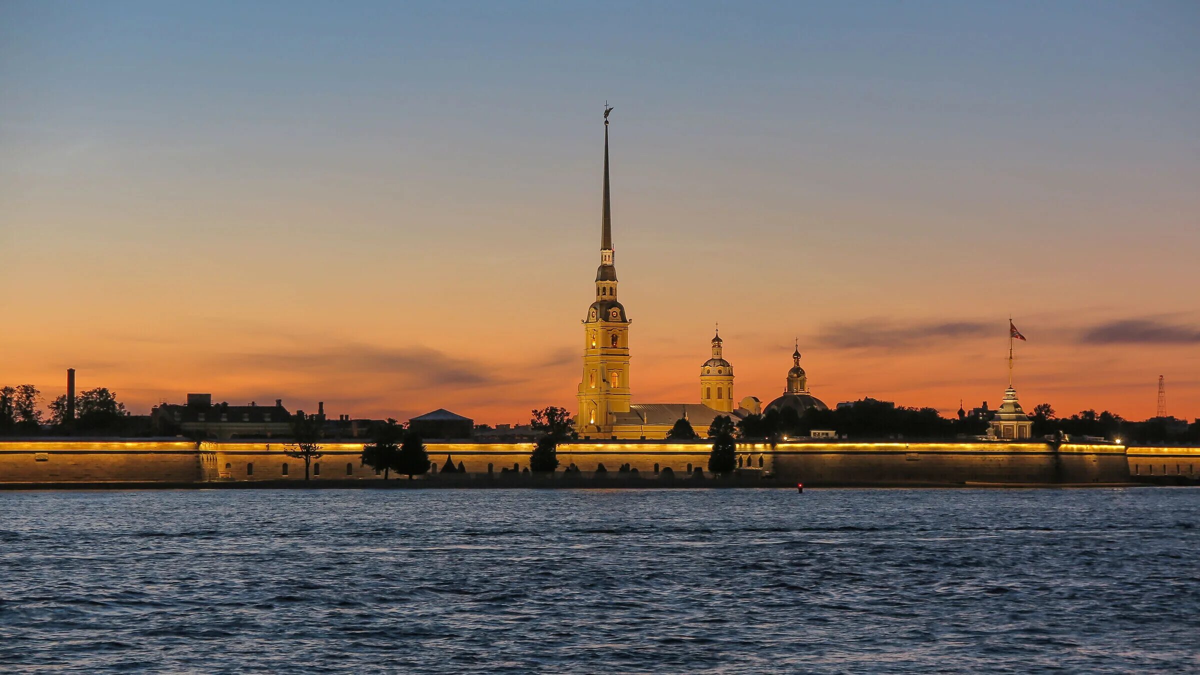 Питер в июне 2024 года. Петропавловская крепость в Санкт-Петербурге. Петропавловская крепость в Санкт-Петербурге ночью. Санкт-Петербург вид на Петропавловскую крепость.