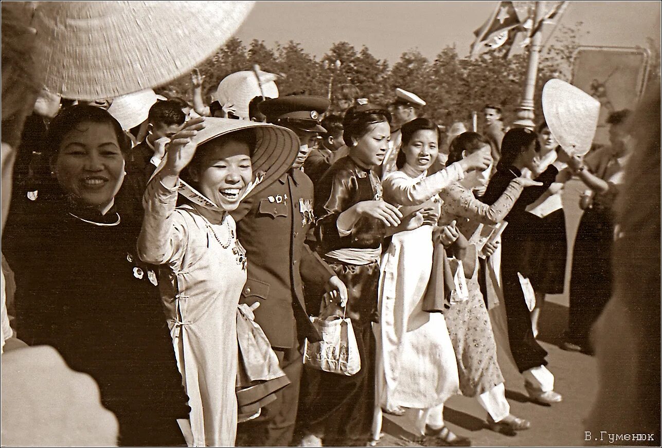 Фестиваль молодежи и студентов 1958. Фестиваль молодёжи в москве 1957. фестиваль молодежи в ссср 1957. всемирный фестиваль молодёжи и студентов 1957. московский фестиваль 1957.
