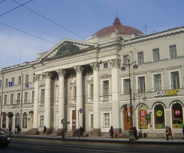 Голландская церковь на невском. Дом голландской церкви на невском. Голландская реформаторская церковь в санкт-петербурге. Голландская реформаторская церковь. Дом голландской реформатской церкви.