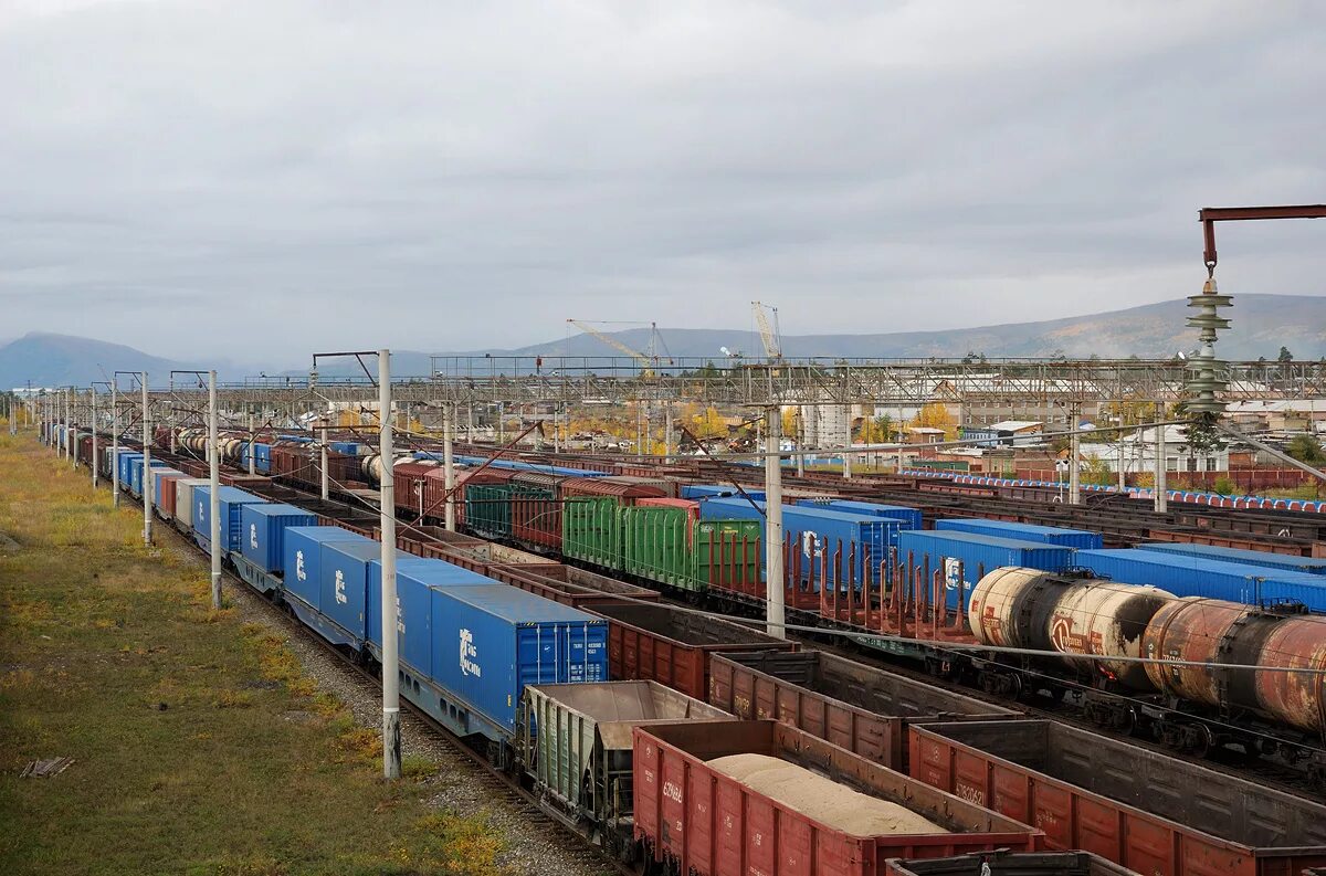 бам грузы. бам станция тында. байкало-амурская магистраль. бам грузы. станция улак бам.