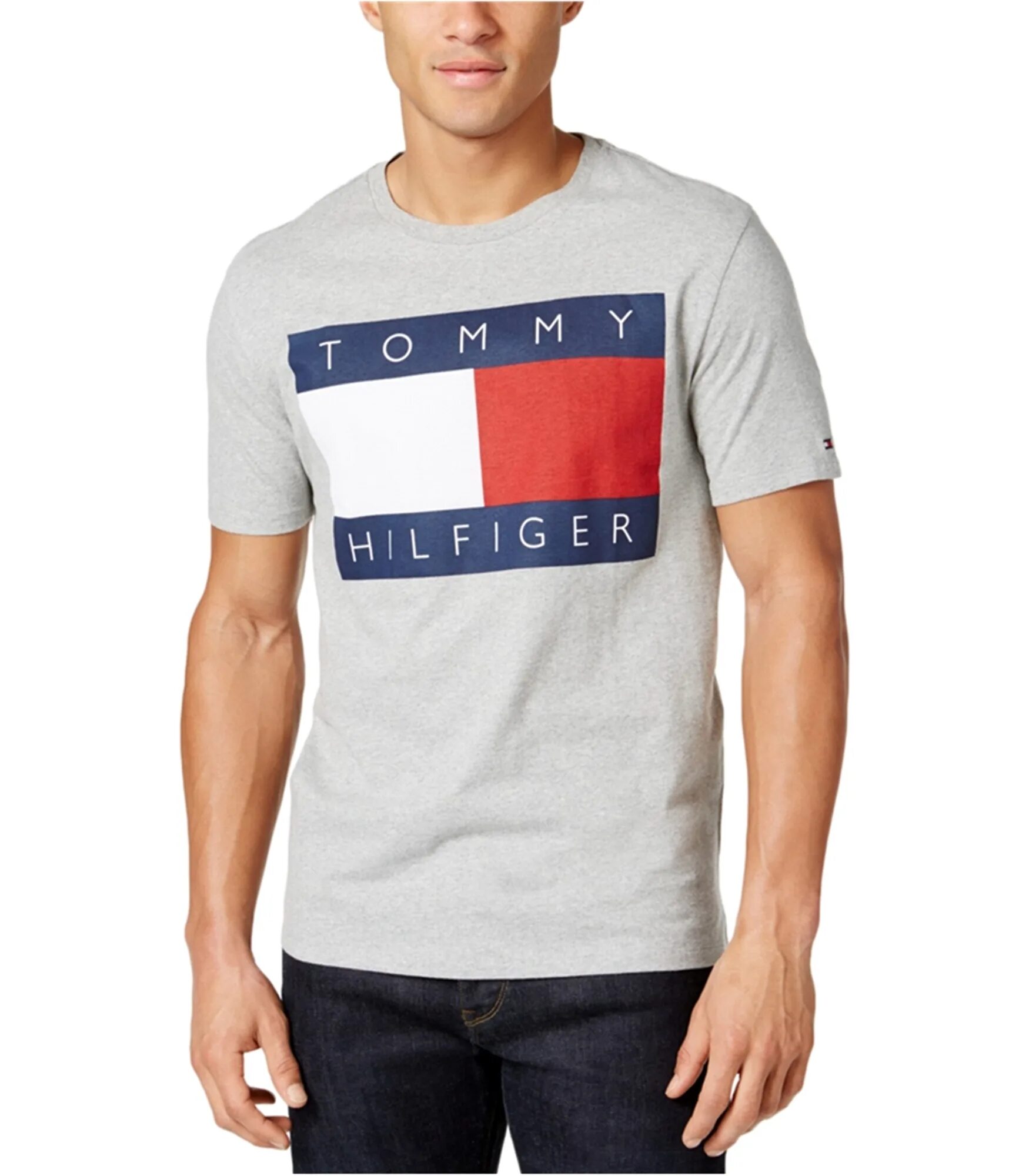 Tommy hilfiger чей. Томи зилыинер. томми хилфигер. tommy хилфигер сайт. томи хил фмгер.