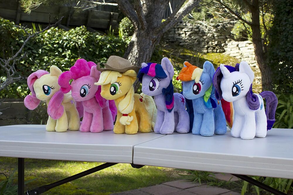 Пони поколение игрушки. Пинки Пай Рарити игрушки. Мягкая игрушка пони. Игрушечные пони. My little Pony игрушки.
