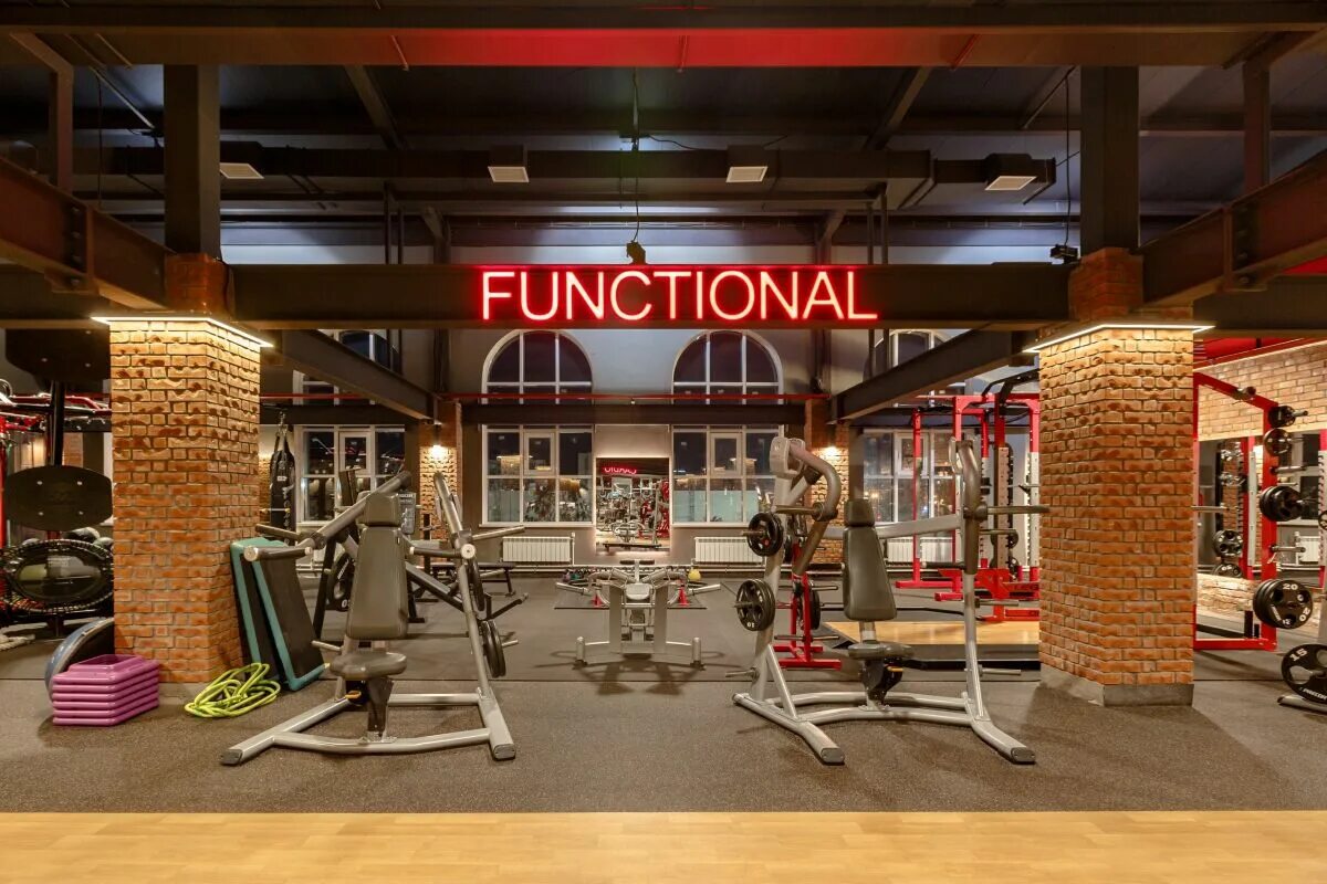 V7 fitness на комендантском. бассейн на кустодиева 11. всем фитнес кустодиева занятия. тренер v7 фитнес кустодиева. фузион фитнес автозаводская.