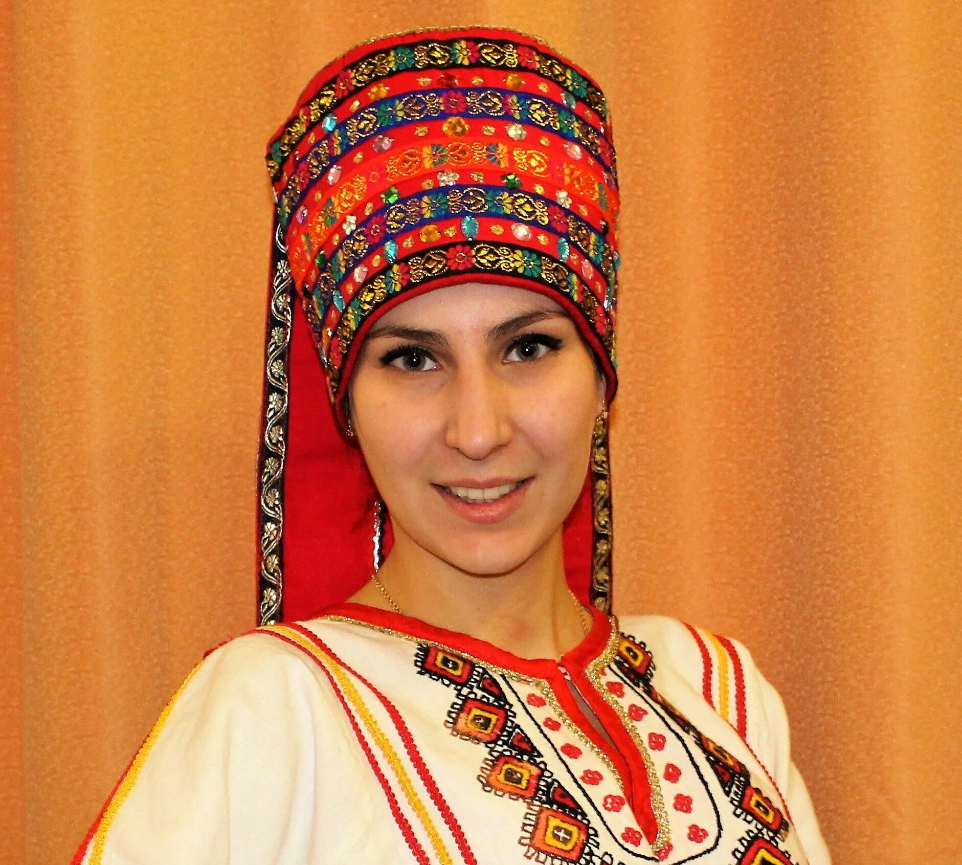 Мордва мокша национальный костюм. Мордва мокша. Мордва мокша. Мордовский народ мокша. Мордва мокша внешность.