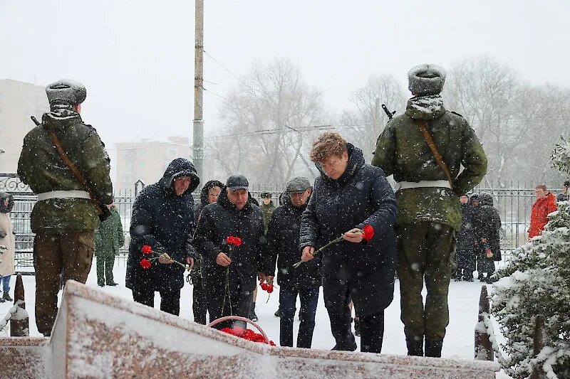 Освобождение Ростова от немецко-фашистских. День освобождения Ростов. 14 Февраля 1943 года освобождение Ростова-на-Дону. День освобождения Ростова от немецко фашистских захватчиков. Освобождение от фашистских захватчиков ростова на дону