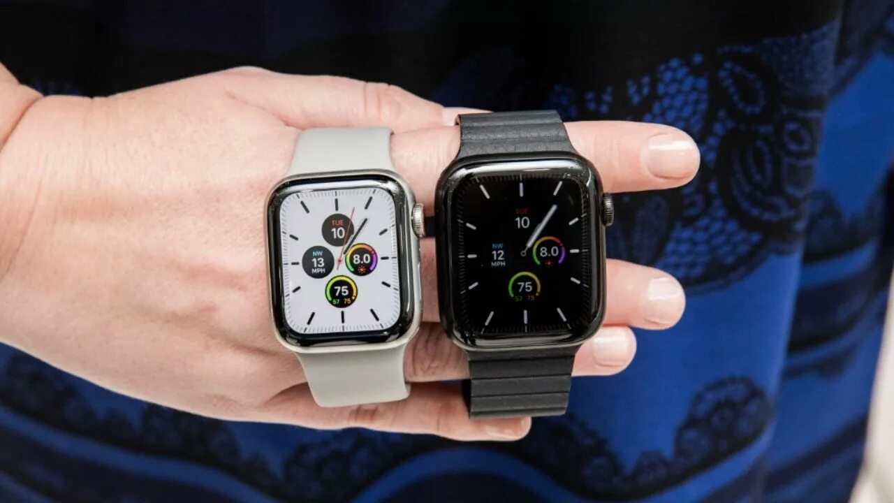 7 45 часы эпл вотч. Apple watch se 44mm. Apple watch Series 5 44mm Black. Эпл вотч 44 и 40 мм. Apple IWATCH 5 40mm.