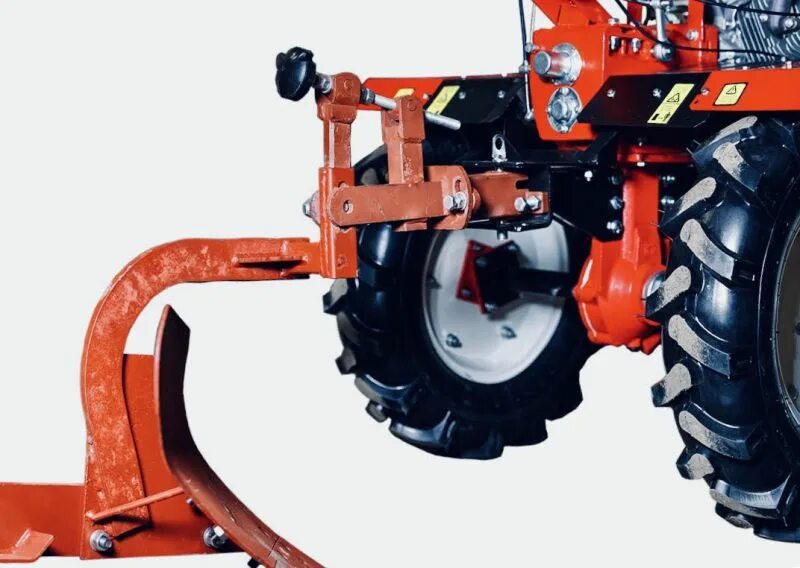 Мотоблок с валом отбора мощности mte 260. С с валом отбора мощности. Мотоблок дизельный заря sh 101. Тяжёлый мотоблок дизельный 15 л. С валом отбора мощности 90мб.