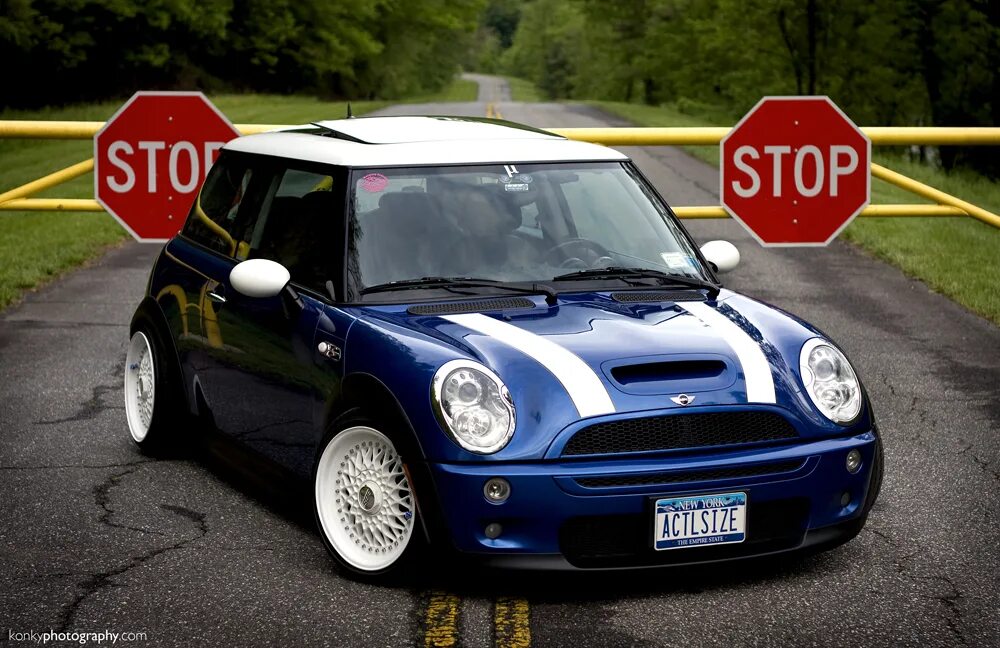 Mini cooper s r56 bbs. Mini rs. Мини купер рс. Mini rs. Мини купер s 2010.