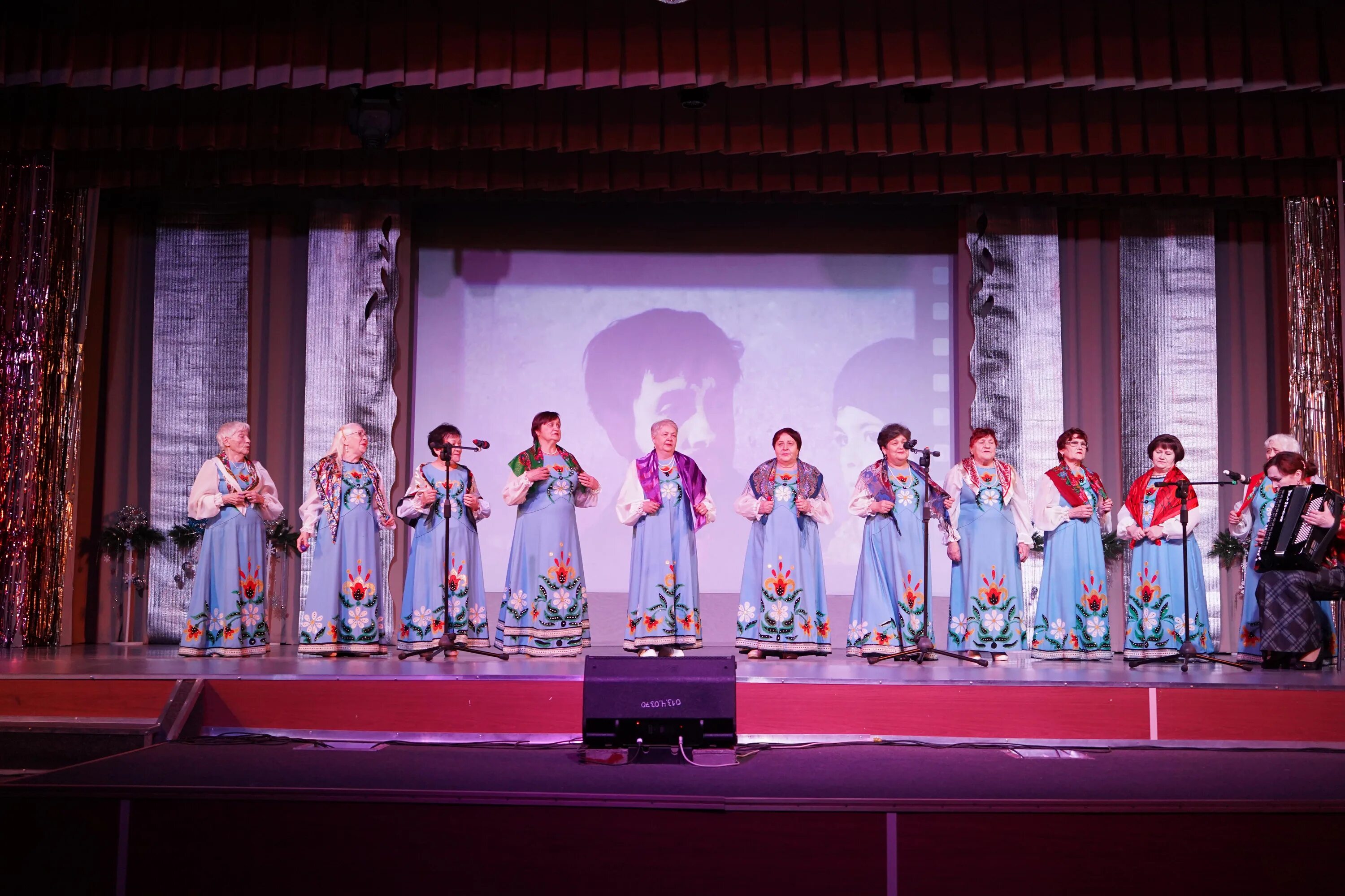 Артемовский дк горняк. Железногорск дк горняков. Дк горняк оленегорск. Рдк горняк. Рдк горняк.