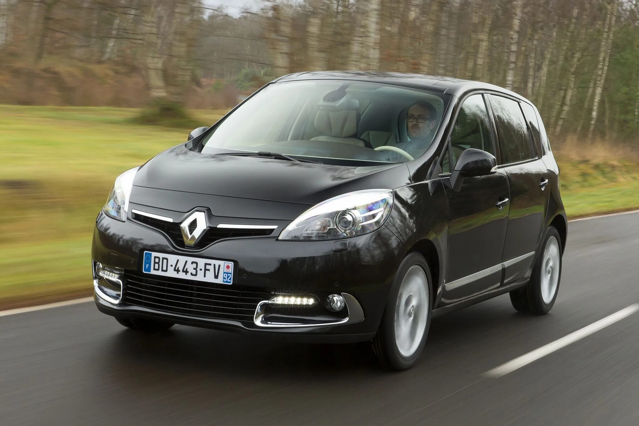 Renault модельный. Рено Сценик 3. Рено Сценик 3 2013. Рено Сценик 2 2013. Renault Scenic 3 2016.