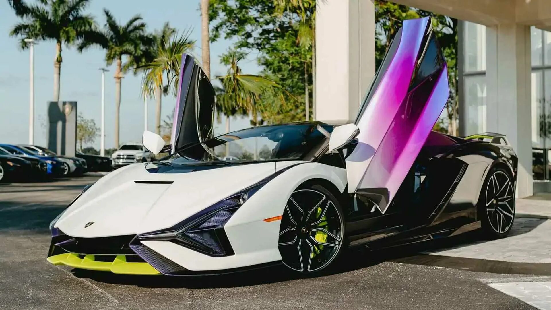 Ламборгини сеан. Lamborghini sian. lamborghini sián fkp 37. ламборгини сиам салон. lamborghini sian желтый.