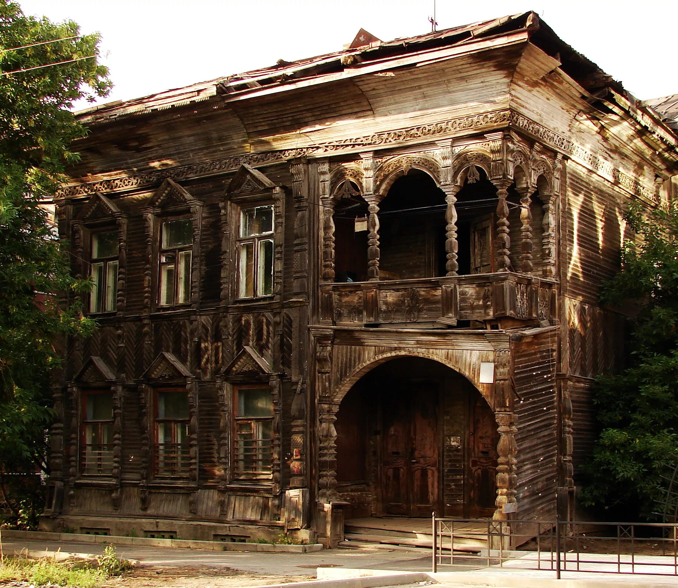 В старых зданиях домах