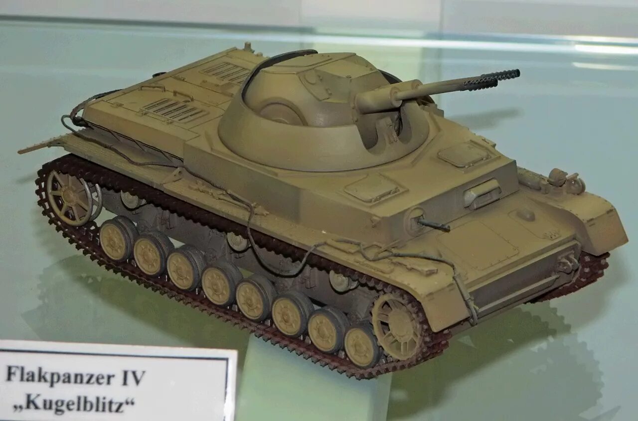 Kugelblitz. Флакпанцер 4 кугельблиц. Flakpanzerkampfwagen iv (3 cm m. Kugelblitz. Танк flakpanzer iv kugelblitz.