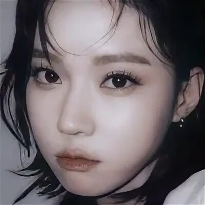 Мун суа billie. Ли ю бин dreamcatcher. Мун суа. Мун суа из billlie. Суа.