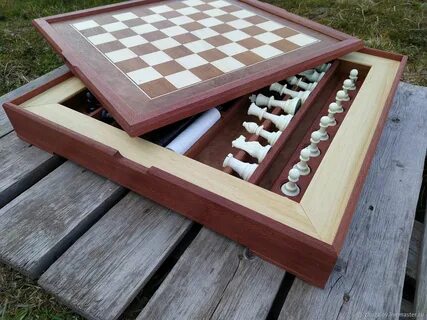 Игра нардами шашками