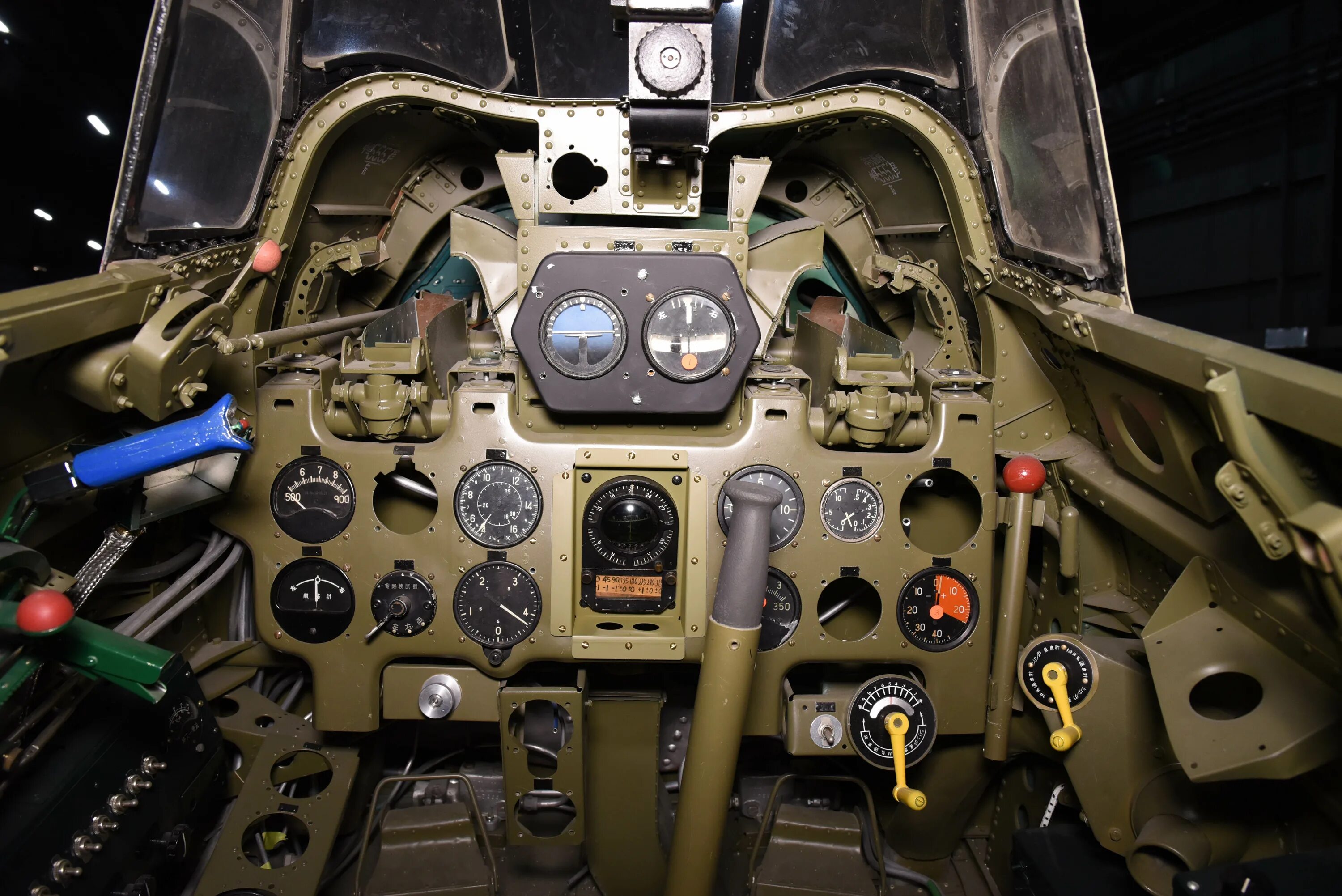 Mitsubishi a6m Zero кокпит. Mitsubishi a6m Zero кабина. Mitsubishi f-1 Cockpit. Mitsubishi f-2 Cockpit.