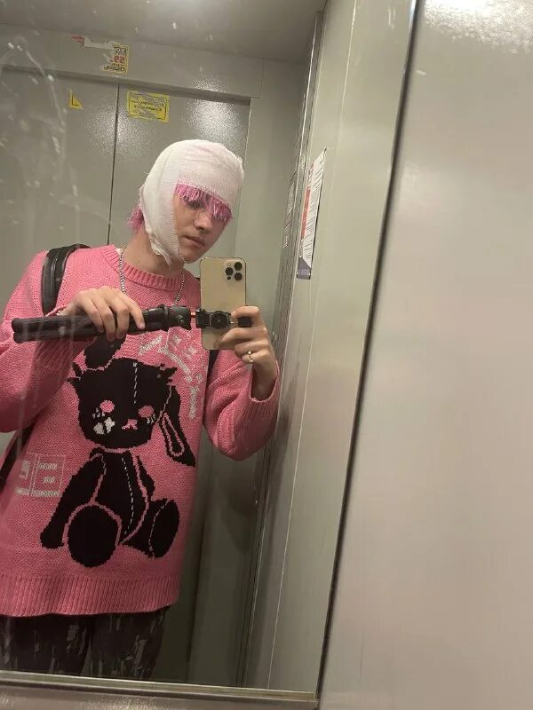 Харли квин косплей парень. Диего фин из лайка розововолосый. Диего фин. Диего фин. Диего фин телеграмм.