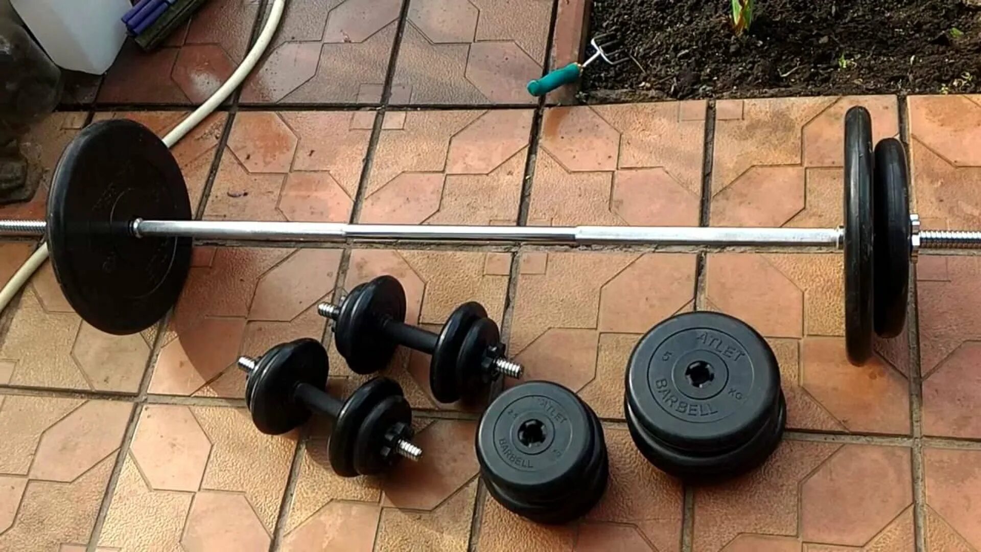 Штанга Барбелл 26. Гантели Barbell Atlet. Гриф для штанги 100 кг. Штанга блины 100кг.